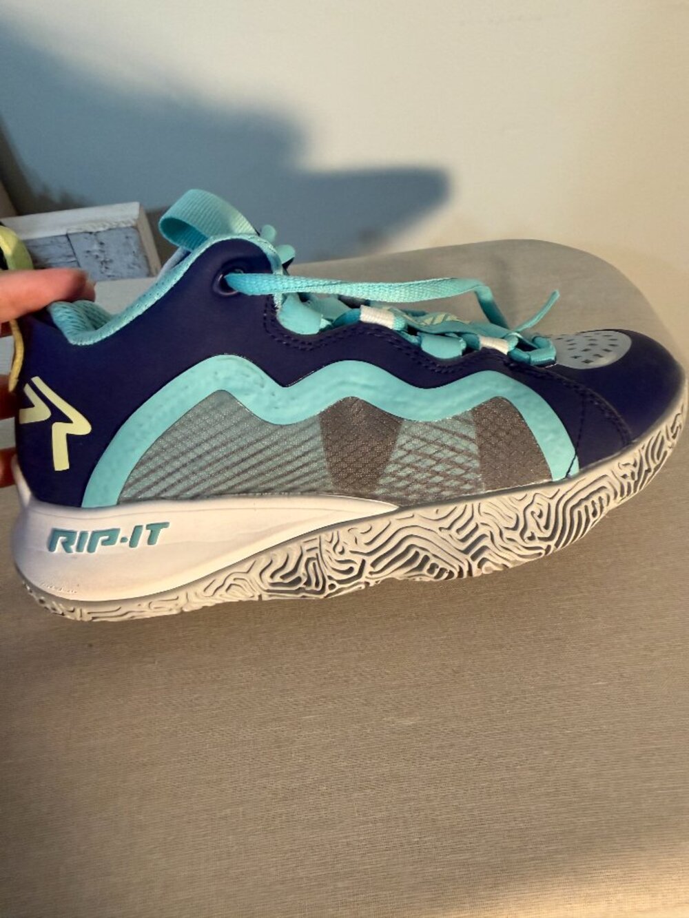 RIP-IT Women’s Volleyball Court Shoes Size 5.5 Blue Aqua – Worn Twice